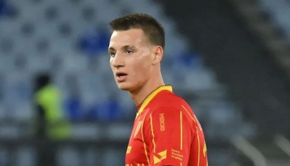 隆戈：米兰外租前锋卡马尔达将继续留在莱切，直至赛季结束